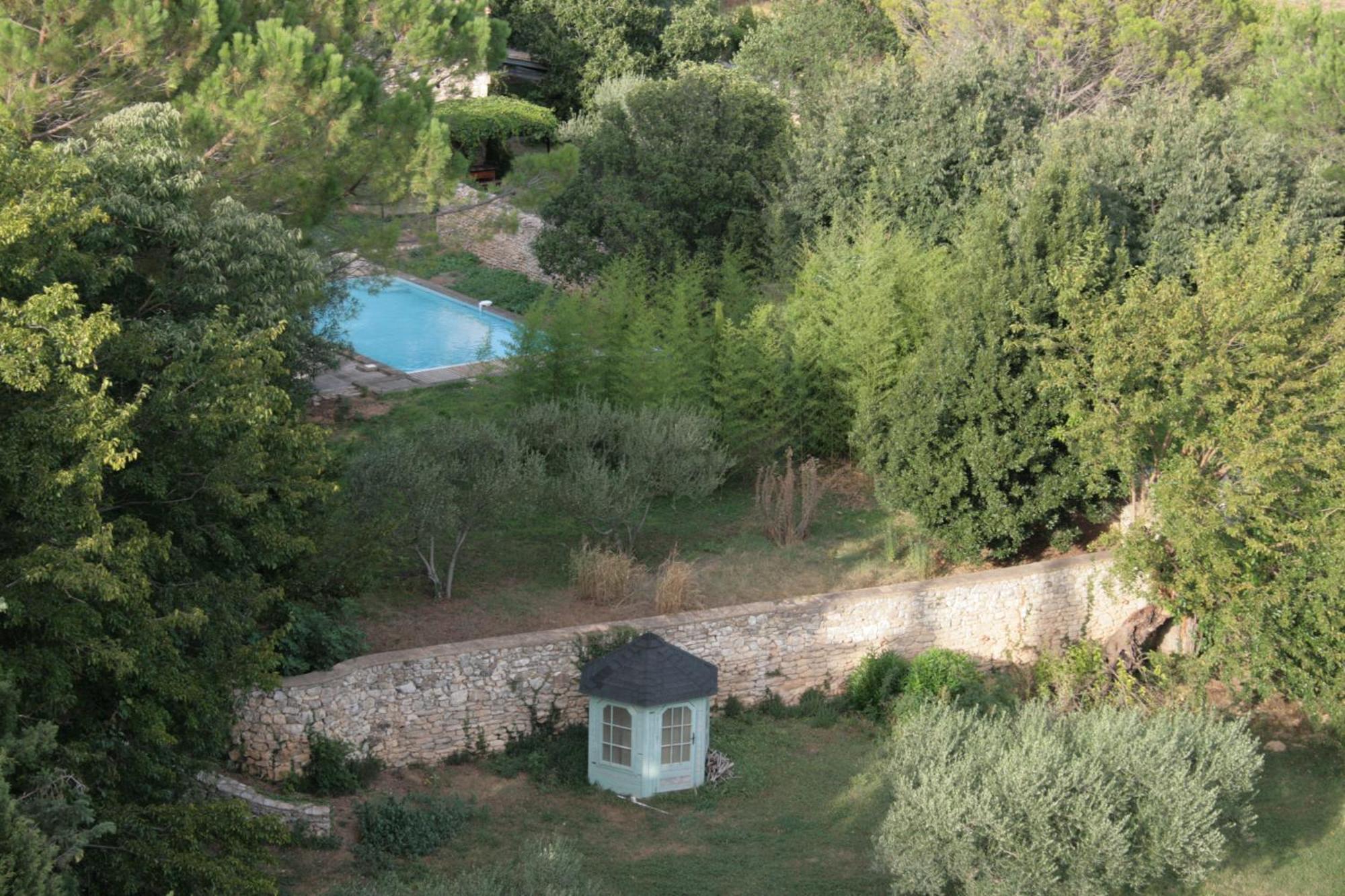 Le Mas Du Lac Uzès Exteriör bild